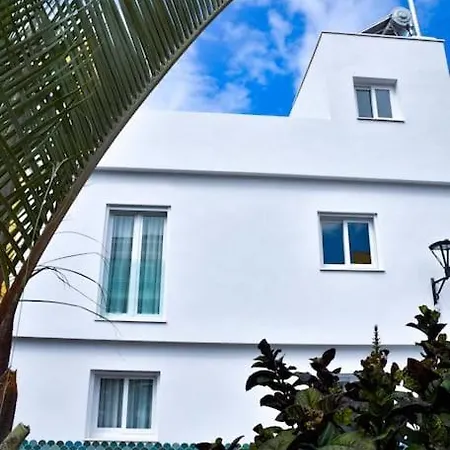 Ballesteros Sunset B Apartman *